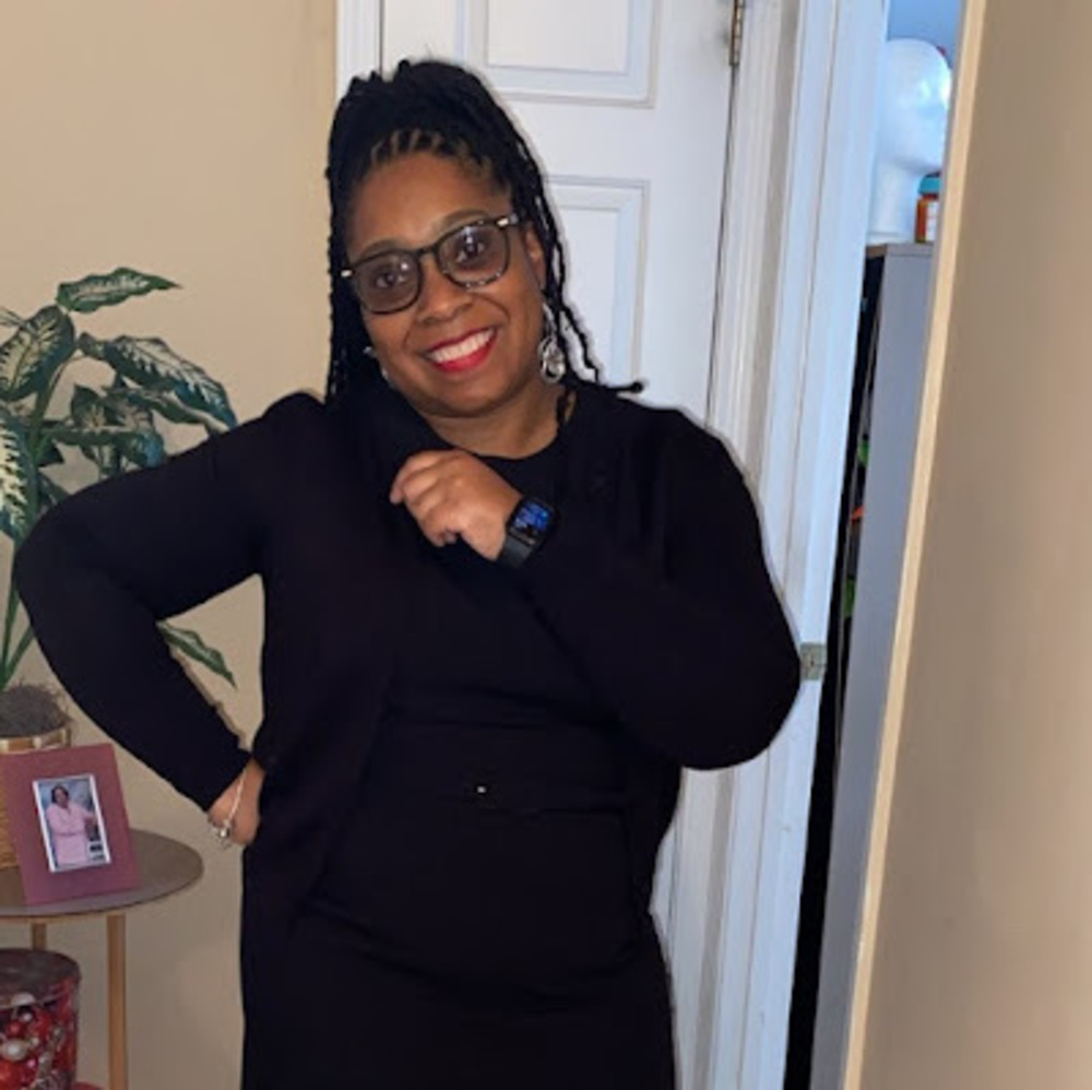 Meet your Posher, Robin